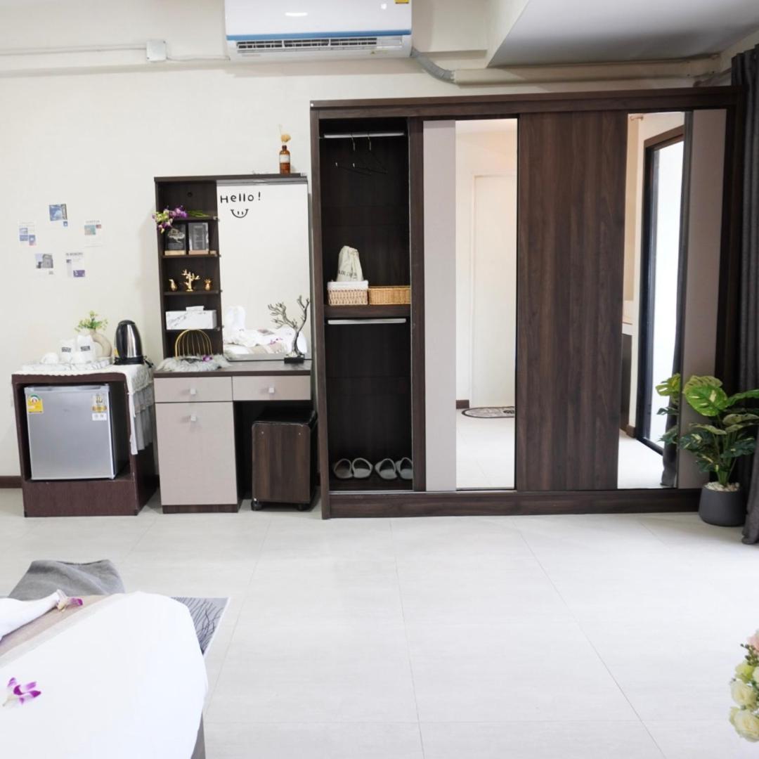 Atc Residence Бангкок Екстер'єр фото